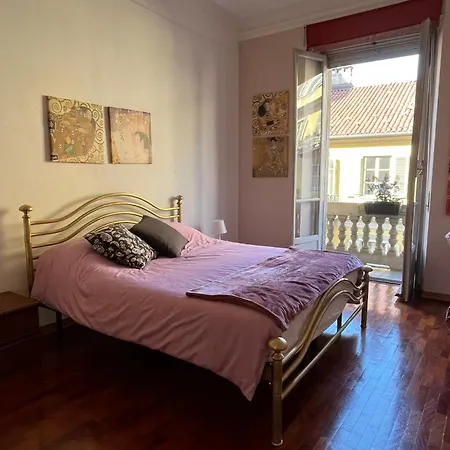 Statuto Boutique * טורינו